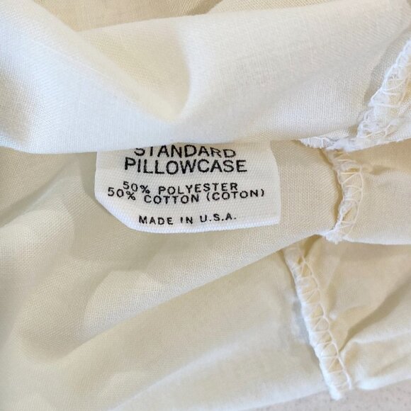 Fieldcrest Perfection Pillowcase Standard Ecru Ruffle Eyelet Lace USA Vintage - Picture 6 of 8